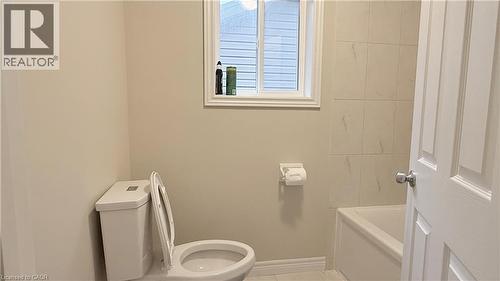 110 Rivertrail Avenue, Kitchener, ON - Indoor Photo Showing Bathroom