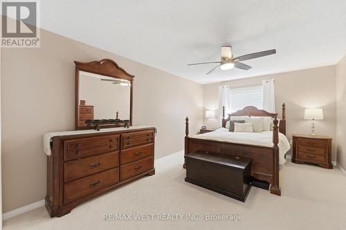 287 Mcmeeken Drive, Cambridge, ON - Indoor Photo Showing Bedroom