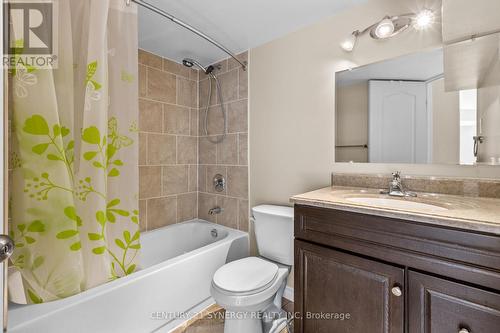 430 Foxhall Way, Ottawa, ON - Indoor Photo Showing Bathroom