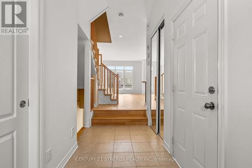 430 Foxhall Way, Ottawa, ON - Indoor Photo Showing Other Room