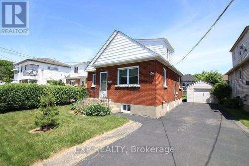 106 HAIG STREET  St. Catharines, ON L2R 6L2