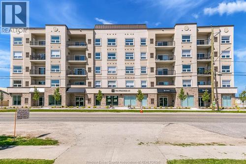 1740 Sprucewood Unit# 201  Lasalle, ON N9J 1X7