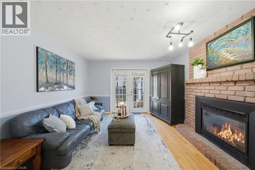 15 Finch Place, Hamilton, ON - Indoor Photo Showing Living Room With Fireplace
