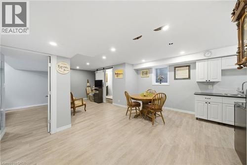 15 Finch Place, Hamilton, ON - Indoor