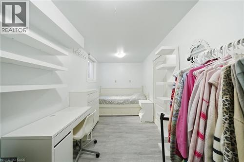 15 Finch Place, Hamilton, ON - Indoor With Storage