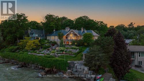 872 Whittier Crescent, Mississauga, ON - Outdoor With Body Of Water