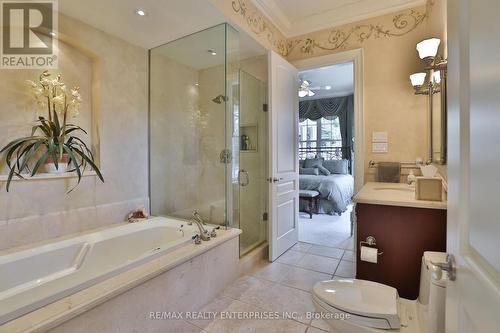 872 Whittier Crescent, Mississauga, ON - Indoor Photo Showing Bathroom
