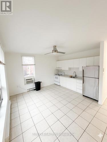 4 - 968 Bathurst Street, Toronto, ON 