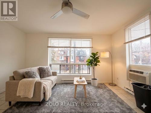 4 - 968 Bathurst Street, Toronto, ON 