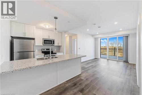 2750 KING Street Unit# 302  Hamilton, ON L8G 1J4