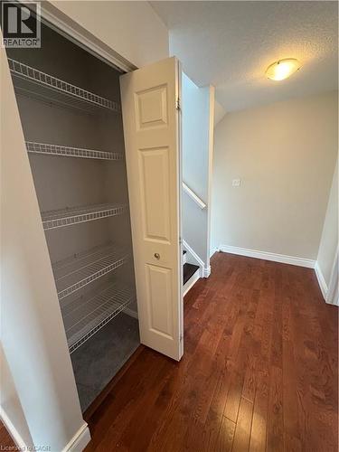 View of closet - 45 Brookfield Crescent, Kitchener, ON - Indoor