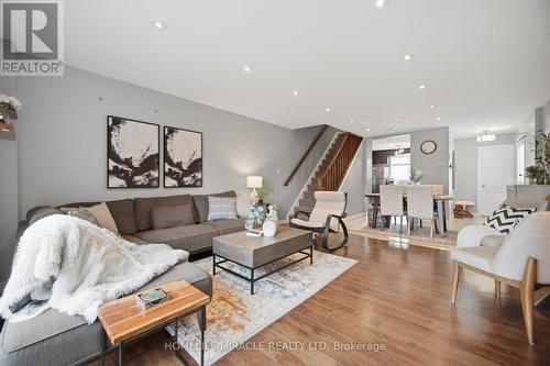 50 Westmount Road, Kitchener, ON - Indoor Photo Showing Living Room