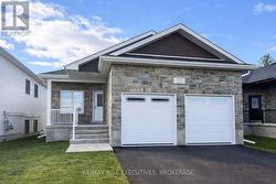 173 CREIGHTON DRIVE Loyalist (Odessa), ON K0H 2H0