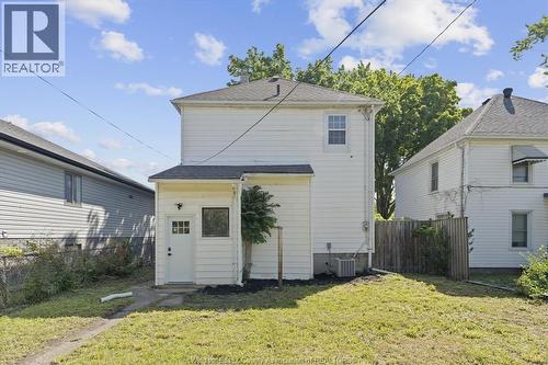 371 Curry, Windsor, ON - Outdoor With Exterior