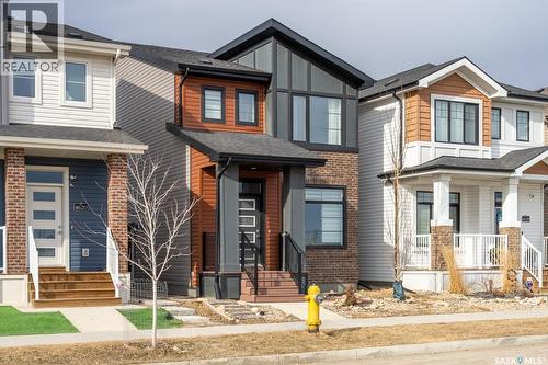 4624 Buckingham Drive E, Regina, SK - Outdoor With Facade