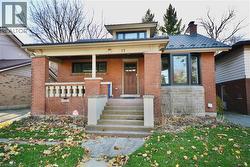 17 INVERNESS Avenue W Unit# Lower Hamilton, ON L9C 1A1