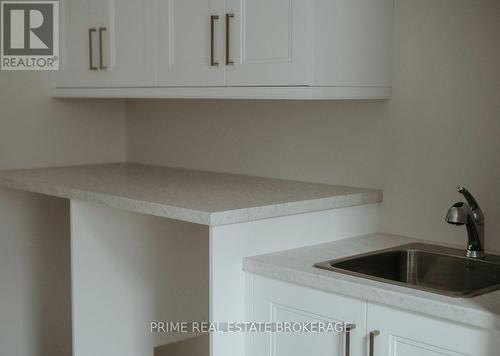 Lot 68 Fallingbrook Road, London South (South V), ON - Indoor Photo Showing Kitchen