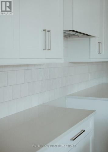 Lot 68 Fallingbrook Road, London South (South V), ON - Indoor Photo Showing Kitchen