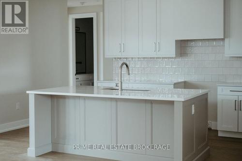 Lot 68 Fallingbrook Road, London South (South V), ON - Indoor Photo Showing Kitchen
