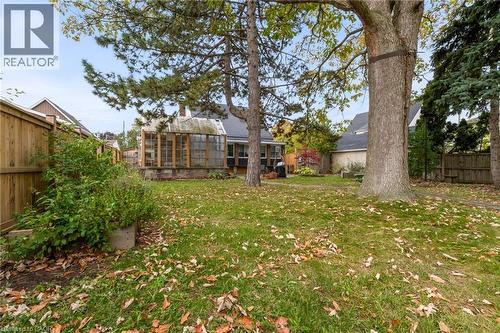18 Flanders Avenue, St. Catharines, ON - Outdoor