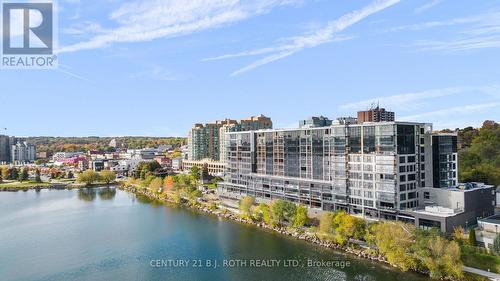 715 - 185 DUNLOP STREET E  Barrie, ON L4M 1B2