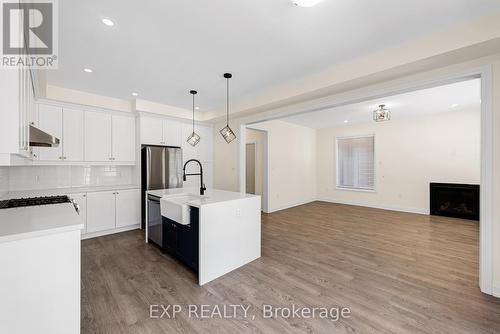 20 Daffodil Road, Springwater, ON 