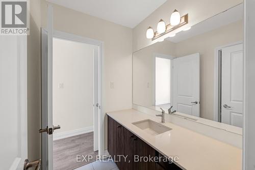 20 Daffodil Road, Springwater, ON 