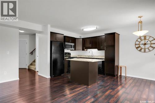 202 615 Lynd Crescent, Saskatoon, SK - Indoor Photo Showing Kitchen