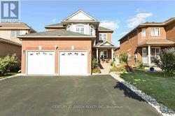 5623 WHITEHORN AVENUE  Mississauga, ON L5V 2H1