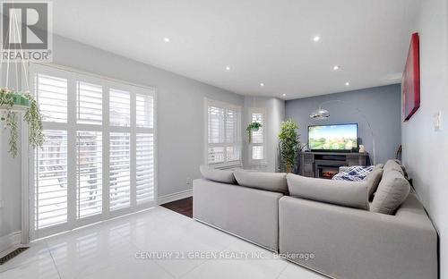 5623 Whitehorn Avenue, Mississauga, ON - Indoor