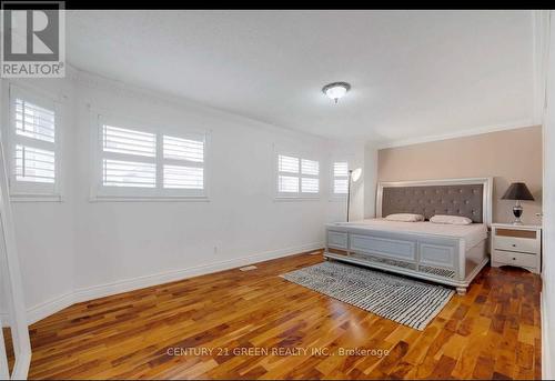 5623 Whitehorn Avenue, Mississauga, ON - Indoor Photo Showing Bedroom