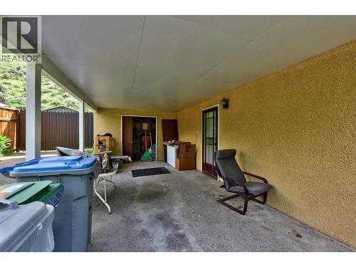2103 Valleyview Drive, Kamloops, BC - Indoor Photo Showing Other Room