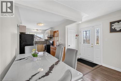 270 Mausser Avenue, Kitchener, ON - Indoor Photo Showing Dining Room