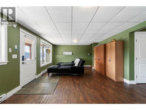 7577 Squilax Anglemont Road, Anglemont, BC - Indoor Photo Showing Other Room