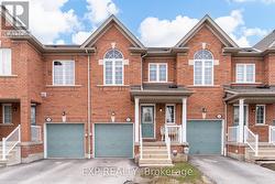 88 - 770 OTHELLO COURT  Mississauga, ON L5W 1Y3