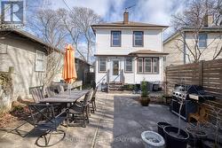 Enjoy your Niagara Summers in this yard! - 