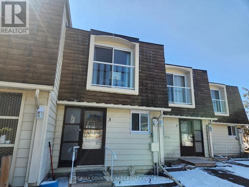3 - 4 PARADISE BOULEVARD  Ramara, ON L0K 1B0