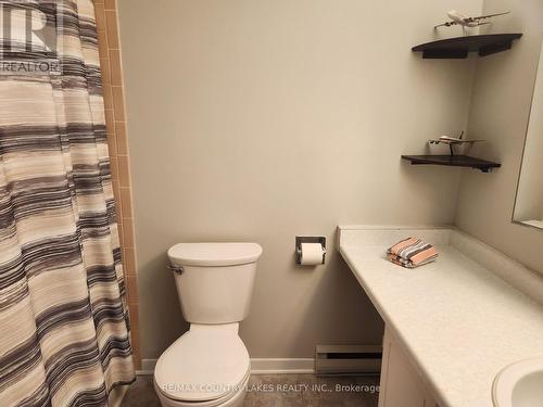 3 - 4 Paradise Boulevard, Ramara, ON - Indoor Photo Showing Bathroom