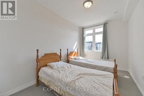 48 Wyn Wood Lane, Orillia, ON - Indoor Photo Showing Bedroom