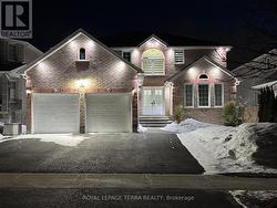 59 RUSSELL HILL DRIVE Barrie, ON L4N 0C1
