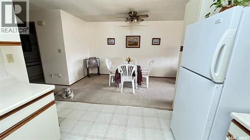 211 Maple Street, Maple Creek, SK - Indoor