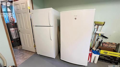 211 Maple Street, Maple Creek, SK - Indoor