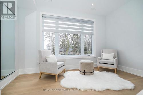 30 Kellythorne Drive, Toronto, ON - Indoor