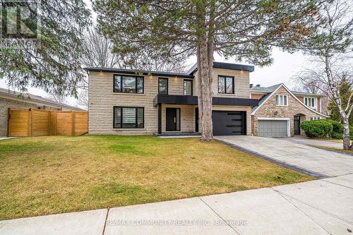 30 Kellythorne Drive, Toronto, ON - Outdoor With Facade