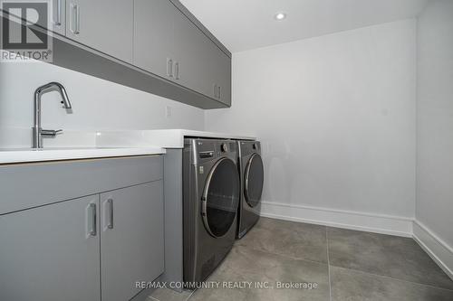30 Kellythorne Drive, Toronto, ON - Indoor Photo Showing Laundry Room