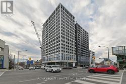 507 - 2020 BATHRUST ST STREET E Toronto, ON M5P 0A6