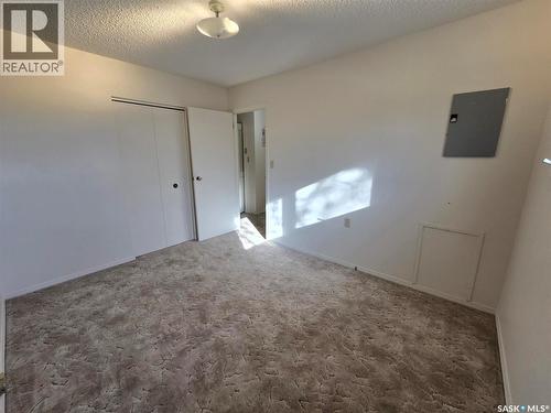 413 - 415 Calgary Street, Broadview, SK - Indoor Photo Showing Other Room