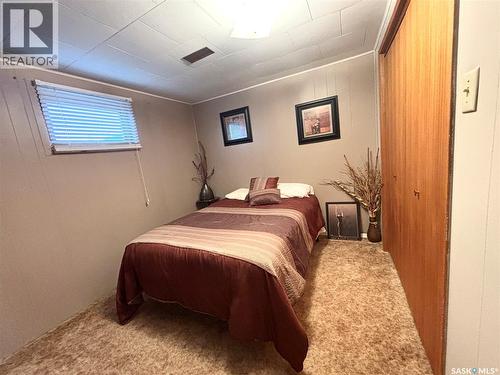 202 Herbert Street, Maple Creek, SK - Indoor Photo Showing Bedroom