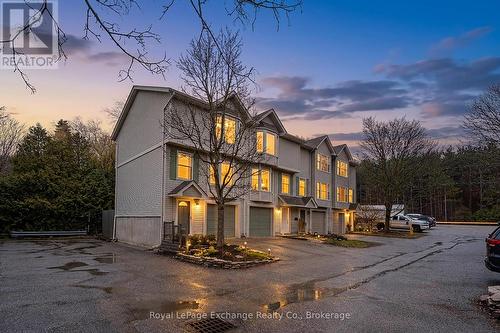 13 - 320 ALMA STREET  Guelph/Eramosa (Rockwood), ON N0B 2K0