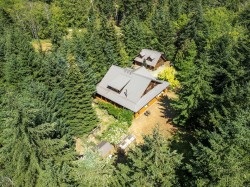 1645 Lea Smith Rd Hornby Island, BC V0R 1Z0